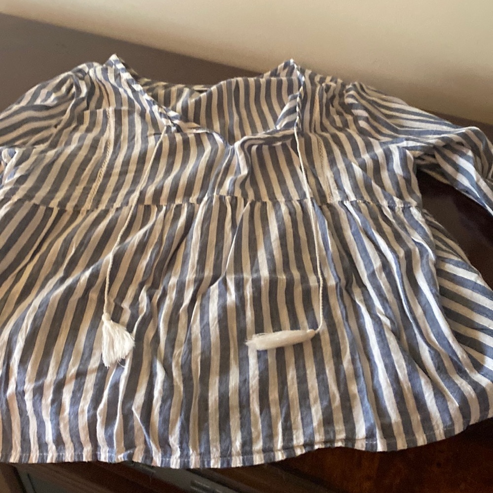 COPY - Womens petite blouse. Gray & white stripped.